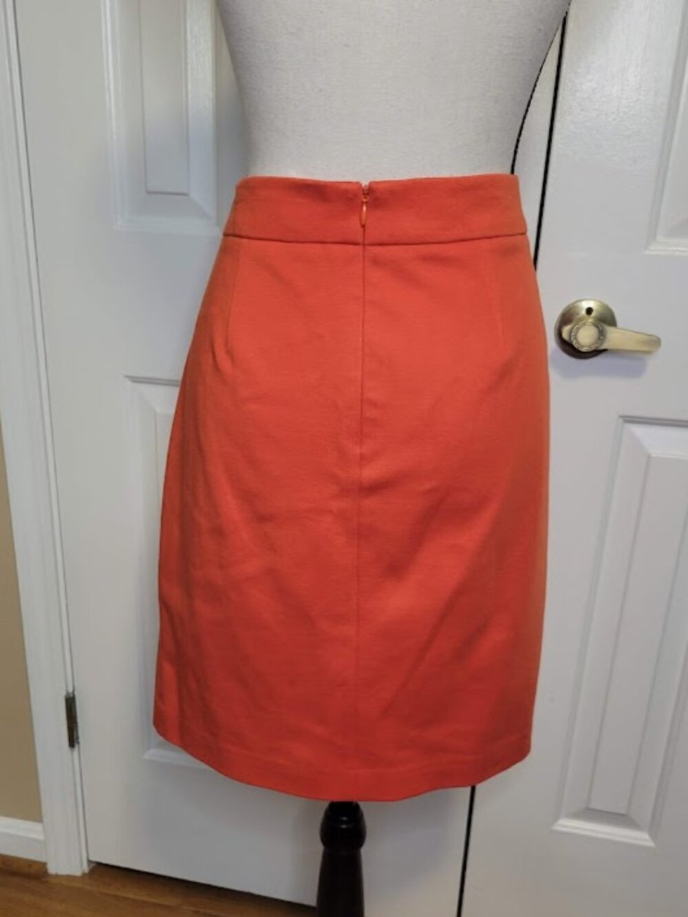 Trina Turk Orange Side Slit Pencil Skirt Lined Size 10 - Picture 9 of 9
